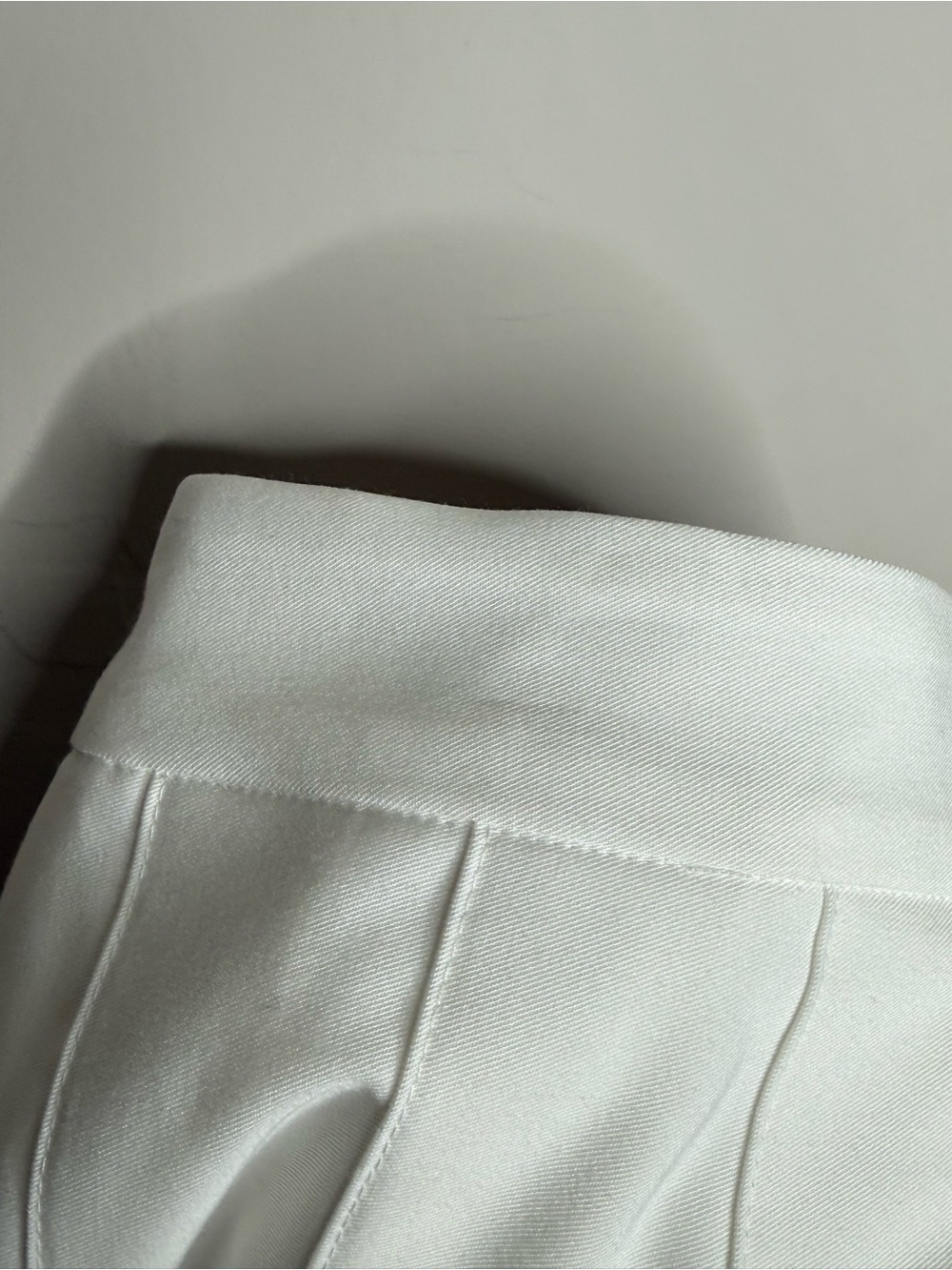 Aritzia Sunday best olive mini pleated skirt in white nwt size 4 - Picture 5 of 7